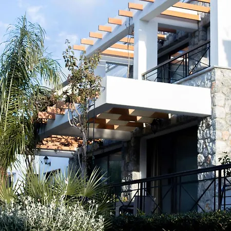 Elegant Two-bedroom In Upscale Surroundings Apartamento