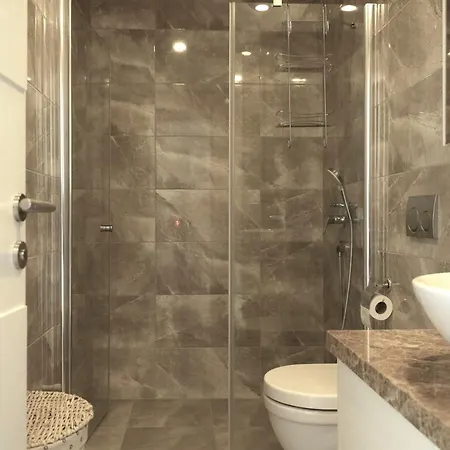 Elegant Two-bedroom In Upscale Surroundings * Kyrenia (Northern Cyprus)
